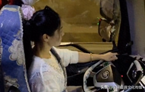 中国十大网红司机排行榜(全国十大最美货车司机)插图7