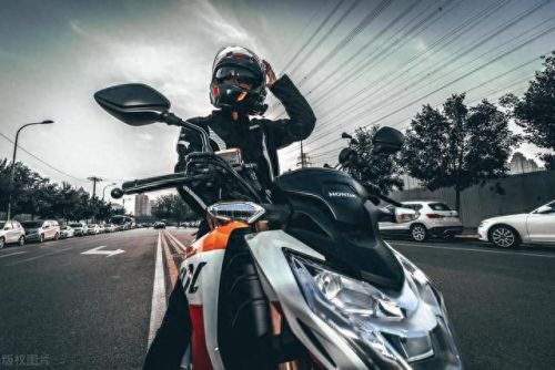 十大低沉摩托车品牌排行榜(guif是什么品牌摩托车)插图2 十大低沉摩托车品牌排行榜(guif是什么品牌摩托车)插图2