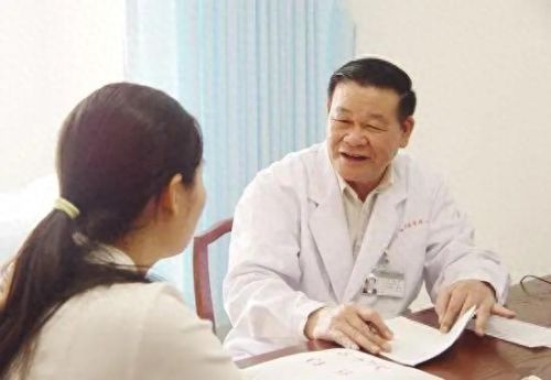 广西十大好医生排行榜最新(广西最有名的壮医)插图1