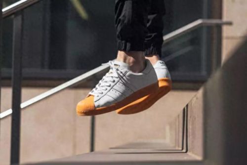 日本运动胶鞋排名前十(中年运动胶鞋)插图32 日本运动胶鞋排名前十(中年运动胶鞋)插图32