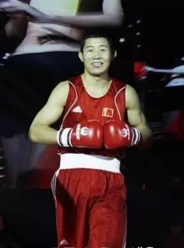 中国排名前十的拳王(中国拳王第一名张君龙)插图4 中国排名前十的拳王(中国拳王第一名张君龙)插图4