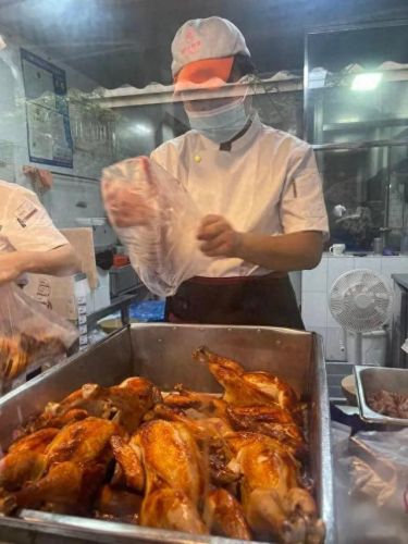 十大好吃的烤鸡品牌排行榜(烤鸡比较出名的牌子)插图1