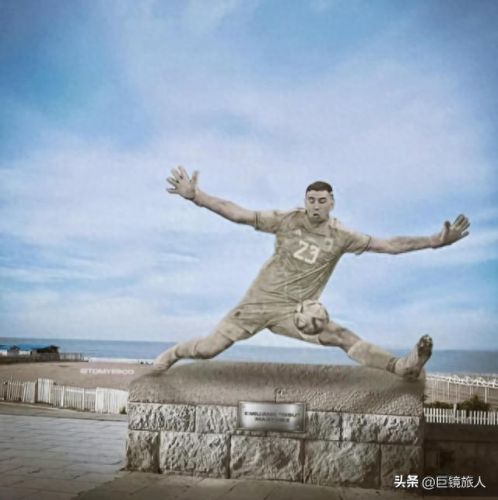 赛季十大守门员排行榜名单(全球十大守门员排名)插图5 赛季十大守门员排行榜名单(全球十大守门员排名)插图5