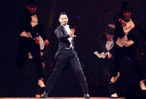 港台十大演唱会歌手排行榜(九十年代港台流行歌手有哪些)插图31 港台十大演唱会歌手排行榜(九十年代港台流行歌手有哪些)插图31