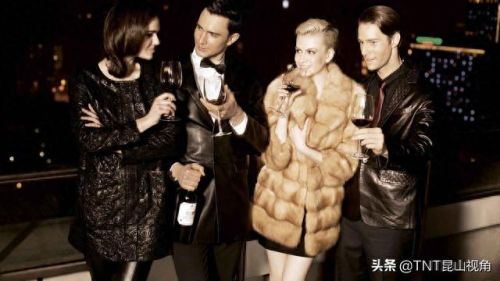 中国皮草品牌十大排行榜(口碑最好的皮草品牌)插图5 中国皮草品牌十大排行榜(口碑最好的皮草品牌)插图5