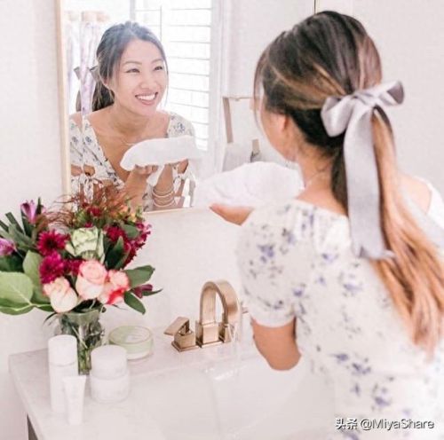 平价美容凝胶排名前十(凝胶的功效与作用)插图3 平价美容凝胶排名前十(凝胶的功效与作用)插图3