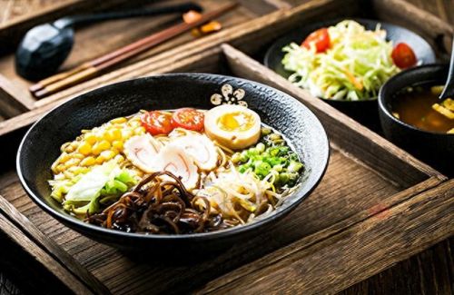 麻辣拉面加盟十大排行榜(韩记牛肉拉面加盟)插图7