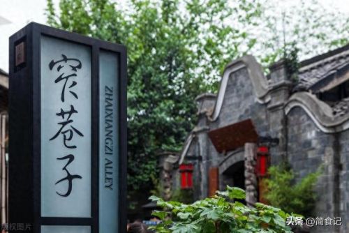 上海十大小吃街排行榜最新(上海小吃街排名前十名)插图6 上海十大小吃街排行榜最新(上海小吃街排名前十名)插图6