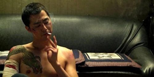 韩国十大黑帮动作片排行榜(韩国黑帮大哥完整视频)插图8