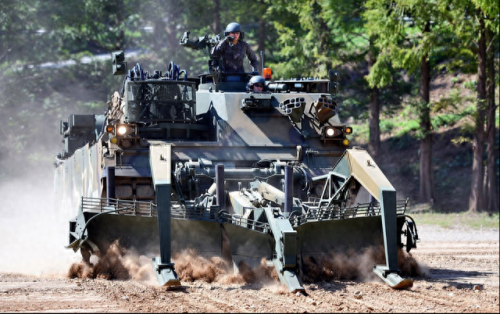 十大科幻装甲车电影排行榜(科幻坦克装甲车电影)插图11