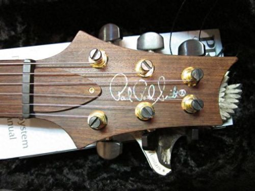 电吉他十大震撼曲子排行榜(点香哥吉他最火的十首曲子)插图1 电吉他十大震撼曲子排行榜(点香哥吉他最火的十首曲子)插图1