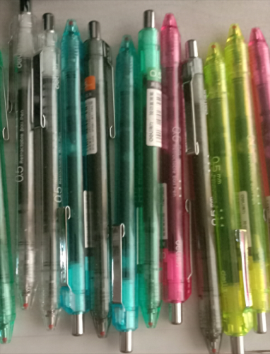 速干笔排名前十(按动速干笔学生专用)