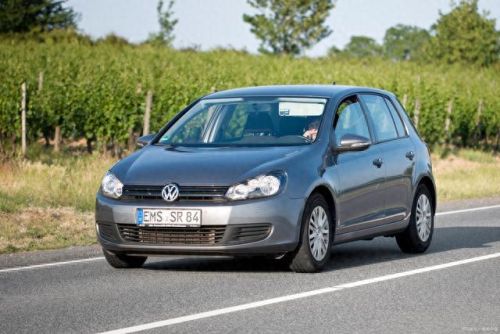 国外十大豪华品牌车排行榜(十大豪华轿车排名)插图7 国外十大豪华品牌车排行榜(十大豪华轿车排名)插图7