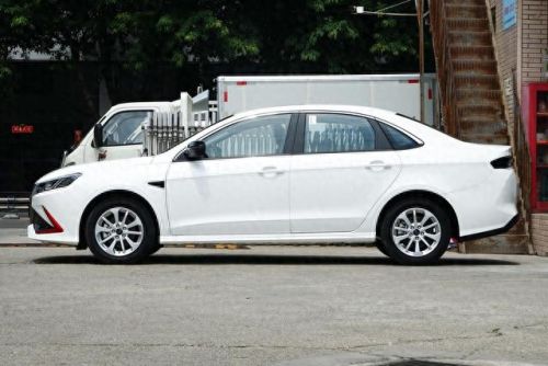 独立悬架轿车排名前十(独立悬架轿车有哪些)插图2 独立悬架轿车排名前十(独立悬架轿车有哪些)插图2