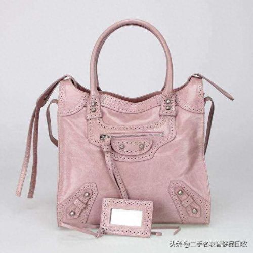 高档定制皮具排名前十(定制家具十大排名)插图16 高档定制皮具排名前十(定制家具十大排名)插图16