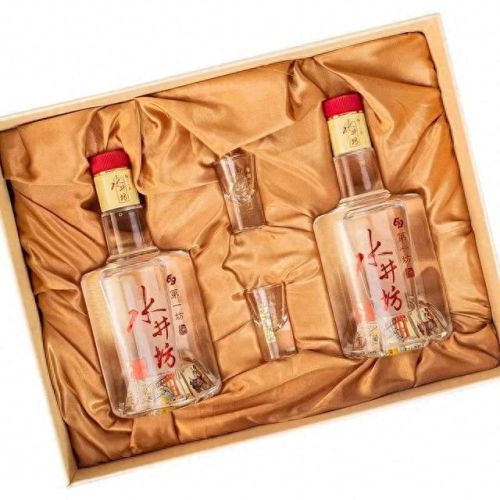 中国十大名酒排行榜郎酒(郎酒十大高管名单)插图7 中国十大名酒排行榜郎酒(郎酒十大高管名单)插图7