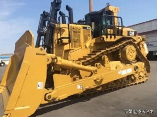 全球十大堆土机排行榜(世界十大推土机视频)插图30 全球十大堆土机排行榜(世界十大推土机视频)插图30