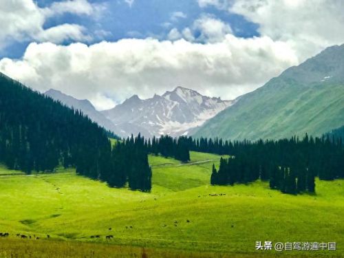 新疆十大最美大峡谷排行榜(新疆值得去的大峡谷)插图5