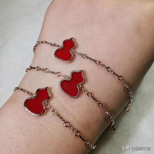 中国陶瓷手链十大名牌排行榜(陶瓷手链是什么品牌的)插图12