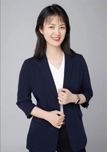 十大最年轻大学老师排行榜(为什么年轻老师教不到重点班)插图1 十大最年轻大学老师排行榜(为什么年轻老师教不到重点班)插图1