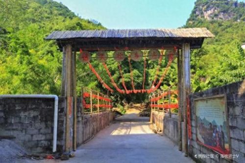 意大利最美瀑布排名前十(通灵瀑布在哪里)插图14