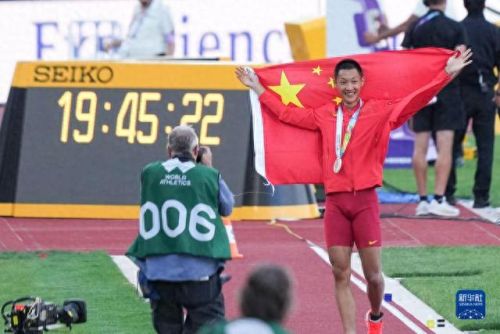 十大冬奥会选手排行榜最新(冬奥会中国选手夺冠照片)插图1 十大冬奥会选手排行榜最新(冬奥会中国选手夺冠照片)插图1