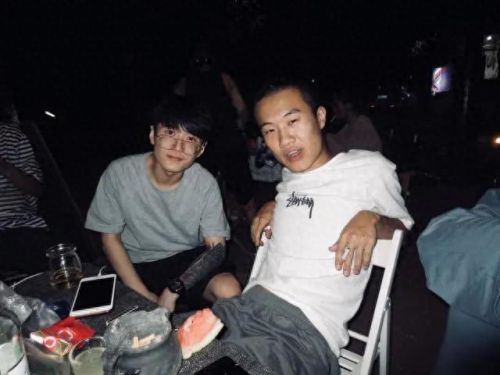 十大校园rap歌曲排行榜(适合学校唱的rap歌)插图7 十大校园rap歌曲排行榜(适合学校唱的rap歌)插图7