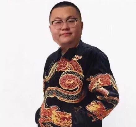 十大烂街潮品排行榜图片(十大烂街单品图片)插图2