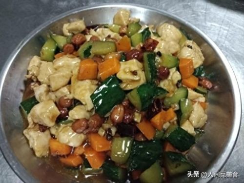 中国十大厨师收入排行榜(中国十大工匠收入)插图1