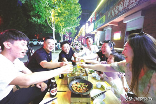 邯郸十大特色小吃街排行榜(邯郸最火小吃街最新)插图1 邯郸十大特色小吃街排行榜(邯郸最火小吃街最新)插图1