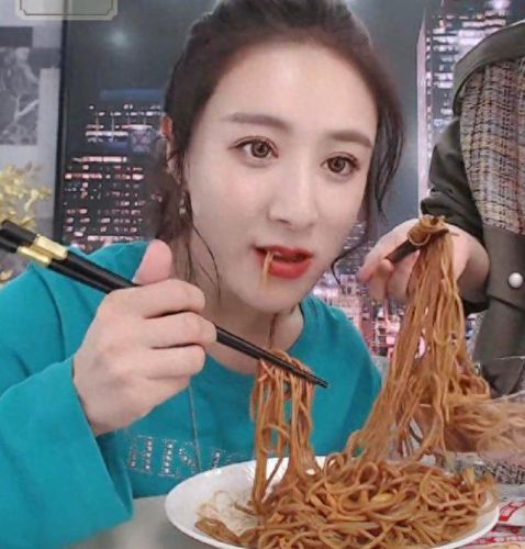 薇娅十大零食排行榜(薇娅简历)插图3