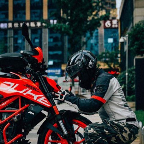 十大低沉摩托车品牌排行榜(guif是什么品牌摩托车)