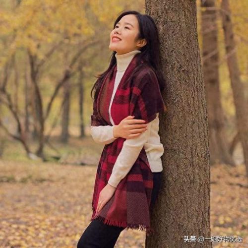 男士围巾品牌十大排行榜(围巾男士品牌排行榜)插图2 男士围巾品牌十大排行榜(围巾男士品牌排行榜)插图2