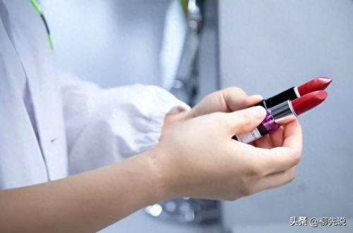 全球十大高端彩妆产品排行榜(孕妇彩妆十大排行品牌)插图 全球十大高端彩妆产品排行榜(孕妇彩妆十大排行品牌)插图