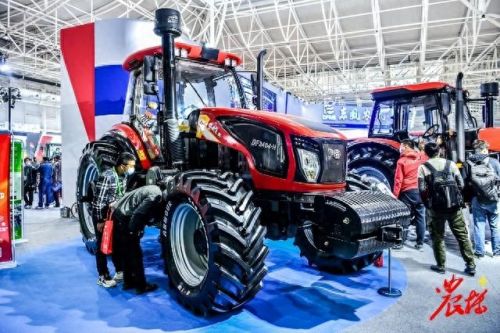 十大拖拉机生产企业排行榜(拖拉机空气滤清器十大品牌)插图2