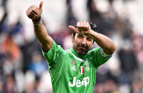 十大最好守门员排行榜最新(史上最强守门员十大排名)