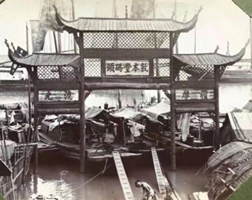 武汉街头诊所排名前十(武汉陈清明诊所地址)