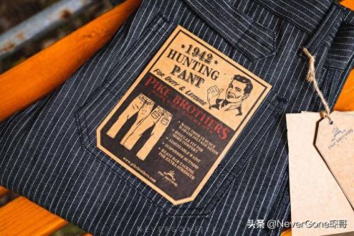 世界十大品牌工装裤排行榜(工装裤品牌排行榜前十名)插图12 世界十大品牌工装裤排行榜(工装裤品牌排行榜前十名)插图12