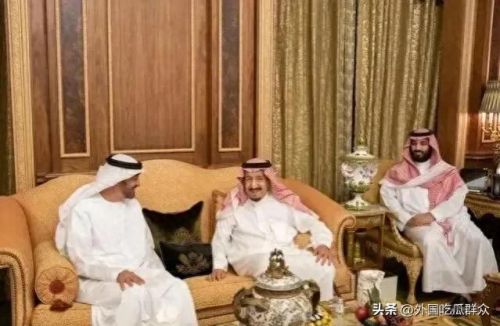 日本皇室财产排名前十(日本皇室全家福1993年)插图7 日本皇室财产排名前十(日本皇室全家福1993年)插图7