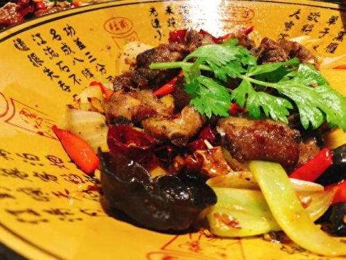 昆明十大网红餐厅排行榜(昆明云南菜餐厅前十名)插图4