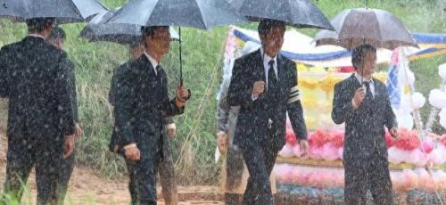 韩国十大黑帮动作片排行榜(韩国黑帮大哥完整视频)插图