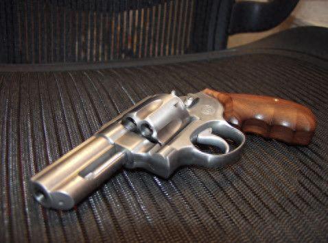 十大左轮手枪威力排行榜(柯尔特蟒蛇左轮手枪)插图1