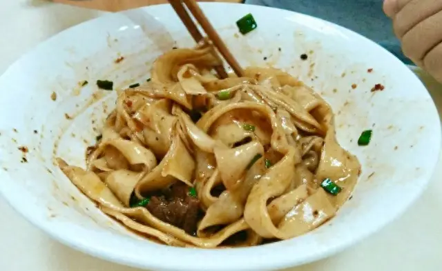 德阳汤锅美食排名前十(德阳养生汤锅推荐)插图4 德阳汤锅美食排名前十(德阳养生汤锅推荐)插图4