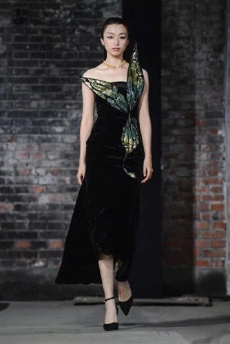 人气时装杂志排名前十(流行的时装杂志)插图27