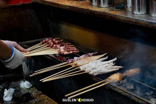桂林串串小吃排名前十(桂林特色串串香前十)插图6 桂林串串小吃排名前十(桂林特色串串香前十)插图6