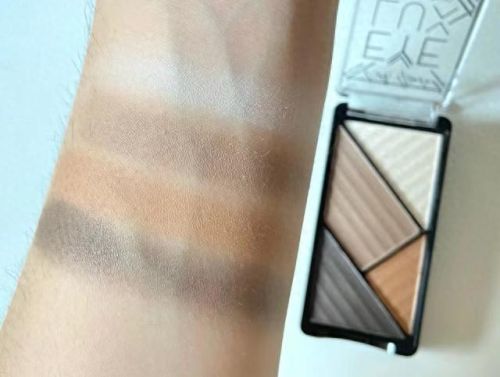 平价眼影盘十大排行榜(什么眼影盘好用排行榜)