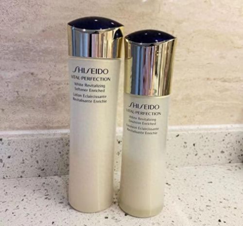 秋冬水乳十大排行榜(十大公认好用的水乳)