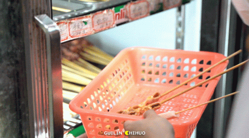 桂林串串小吃排名前十(桂林特色串串香前十)插图7 桂林串串小吃排名前十(桂林特色串串香前十)插图7