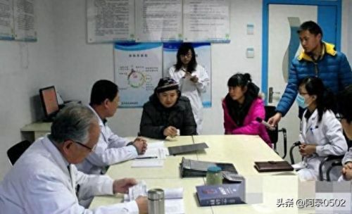 丹东胃病医生排名前十(丹东泓信医院医生名单)插图14 丹东胃病医生排名前十(丹东泓信医院医生名单)插图14