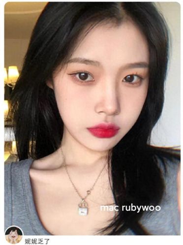 十大入门彩妆产品排行榜最新(好用的彩妆排行品牌)插图10